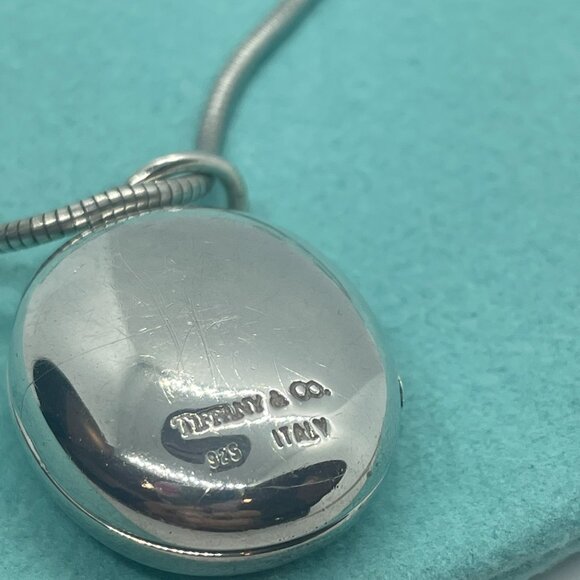 Tiffany & Co Sterling Silver Oval Locket Pendant w/ 17" Snake Chain Necklace - Picture 3 of 15